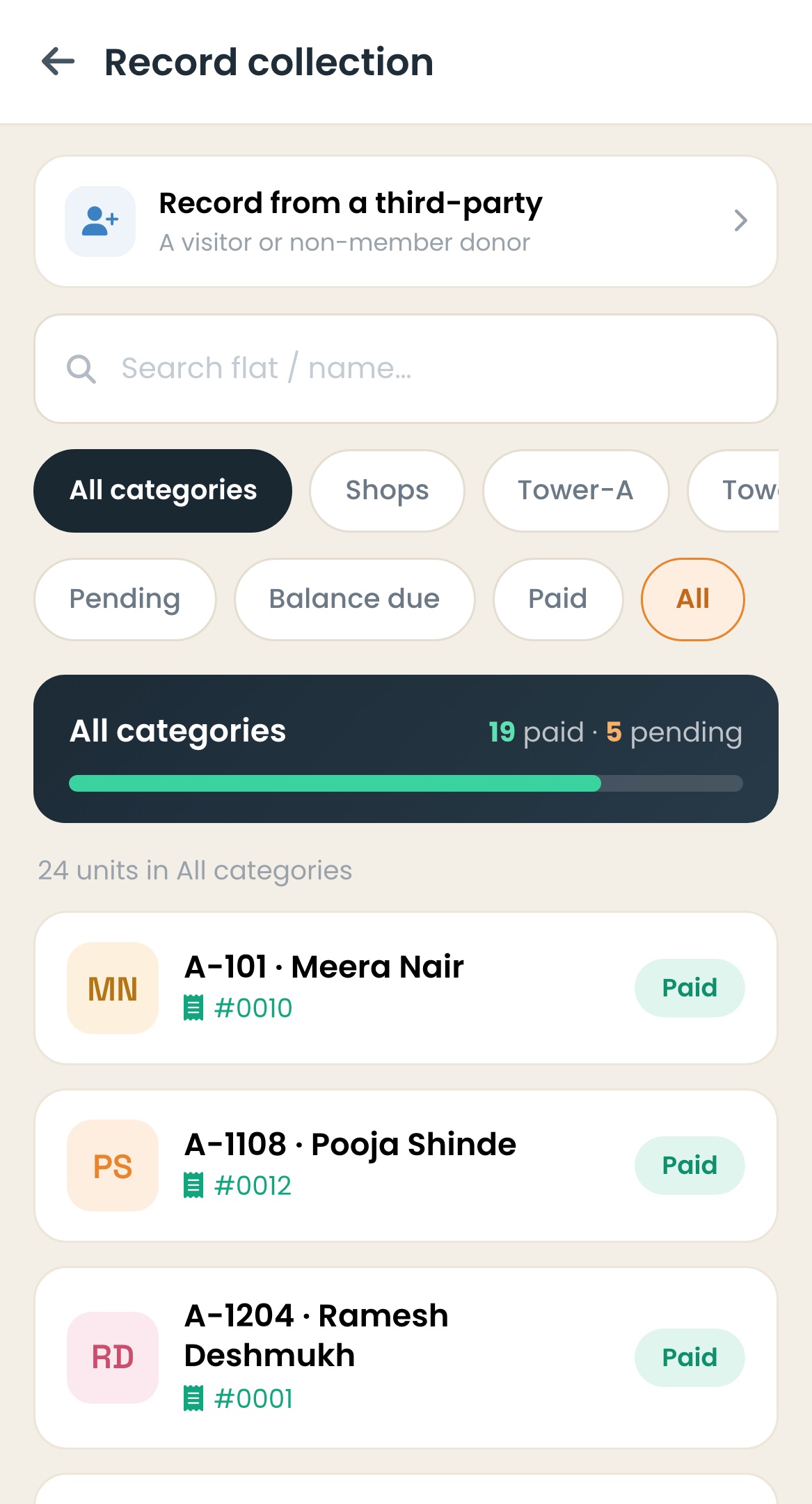 Om Kosh mobile app collection screen listing pending units to collect from.